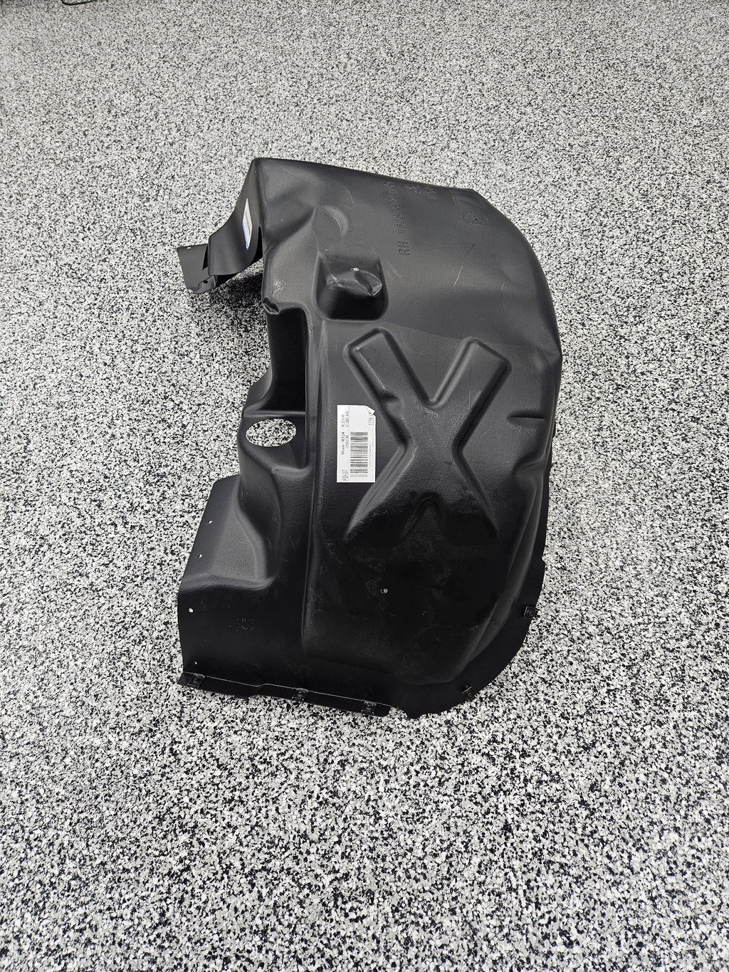 Gen 5 Viper Passenger Rear Splash Shield