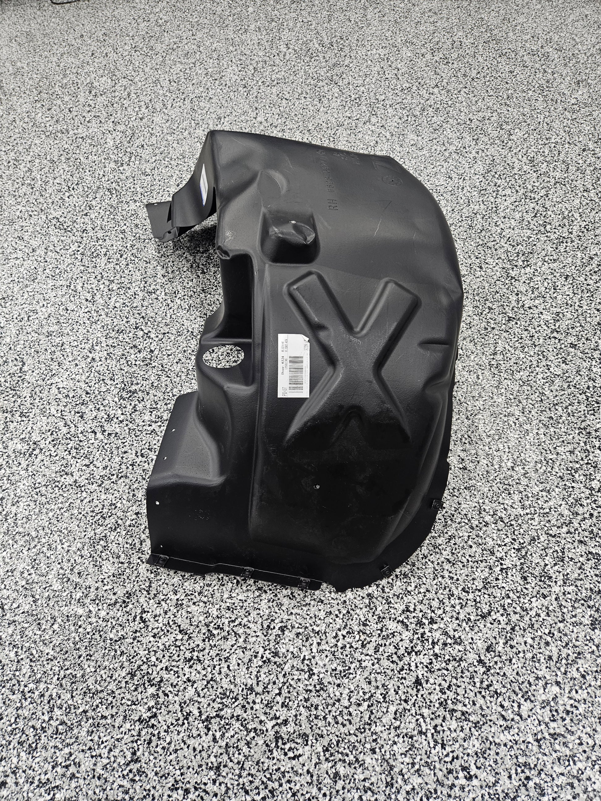 Gen 5 Viper Passenger Rear Splash Shield