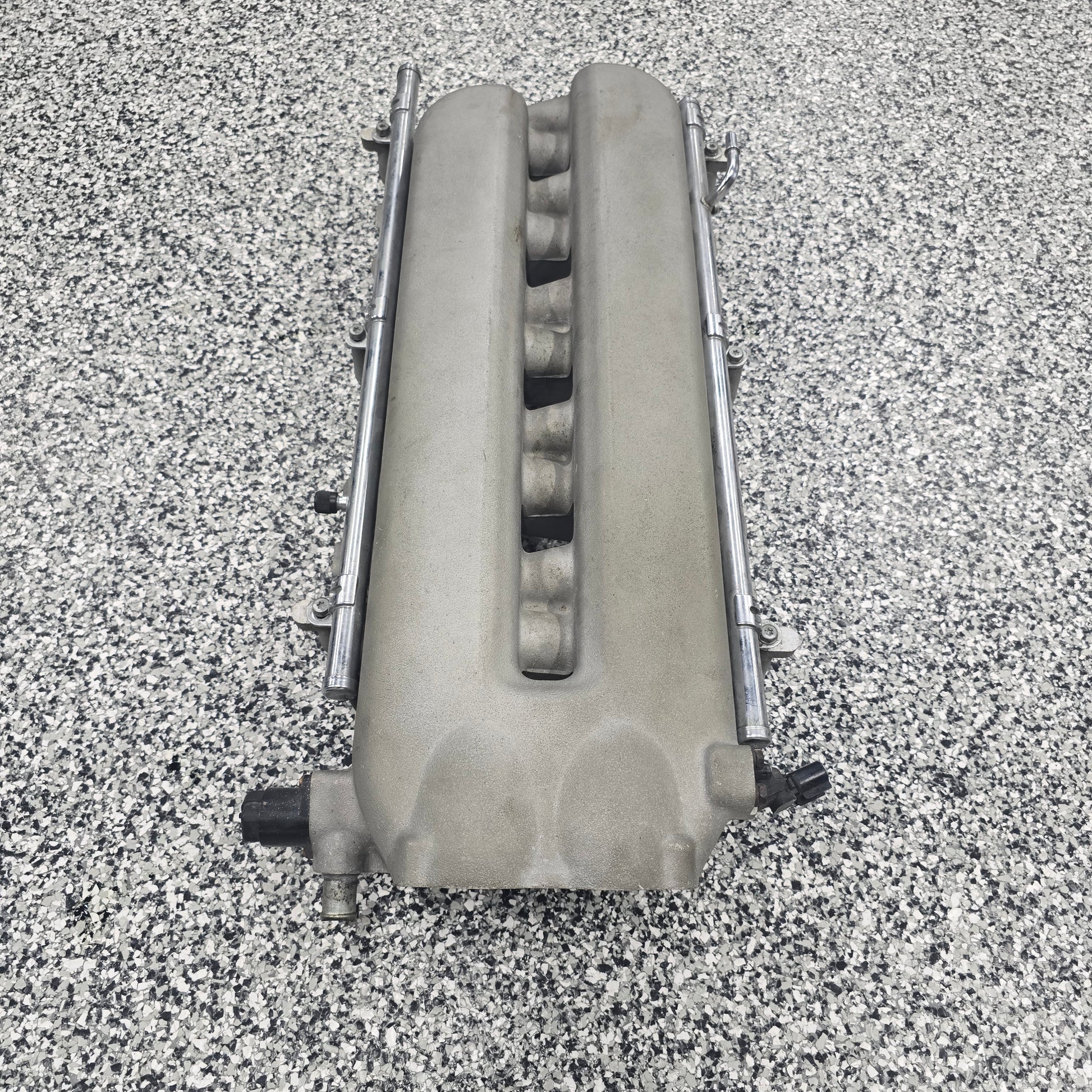 Gen 3 Viper Intake Manifold w/ fuel rail