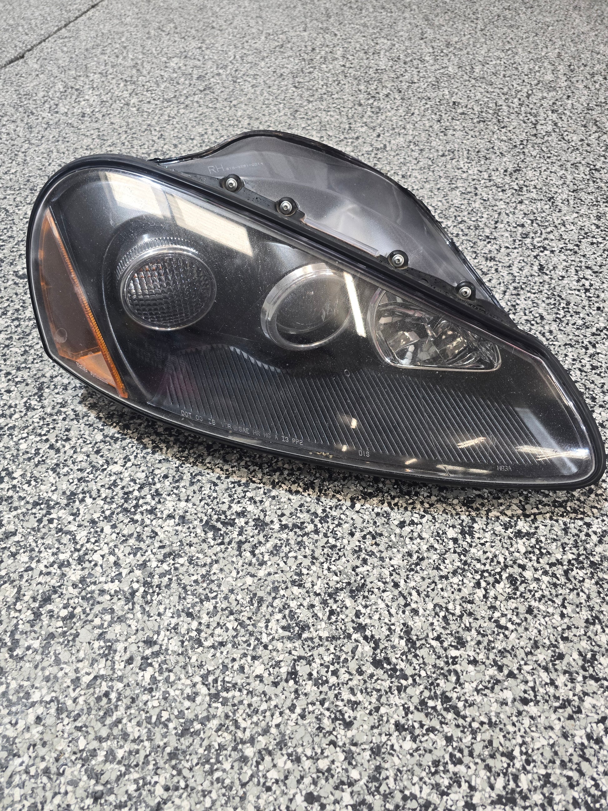 Gen 3/4 Viper Headlight Passenger Side
