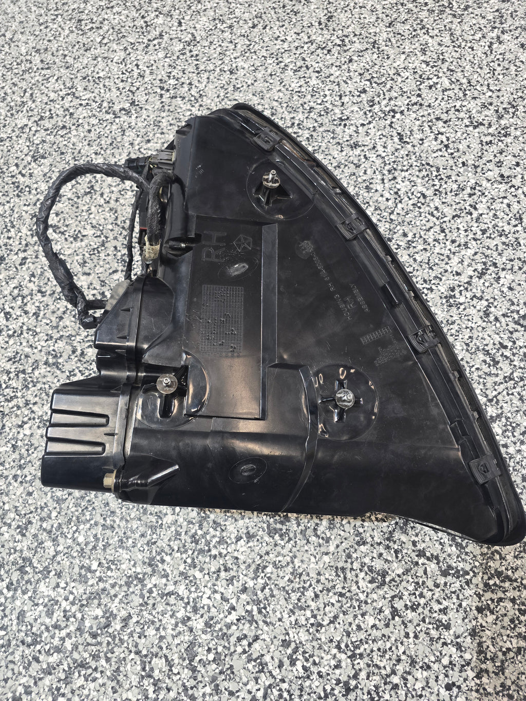 Gen 3/4 Viper Headlight Passenger Side