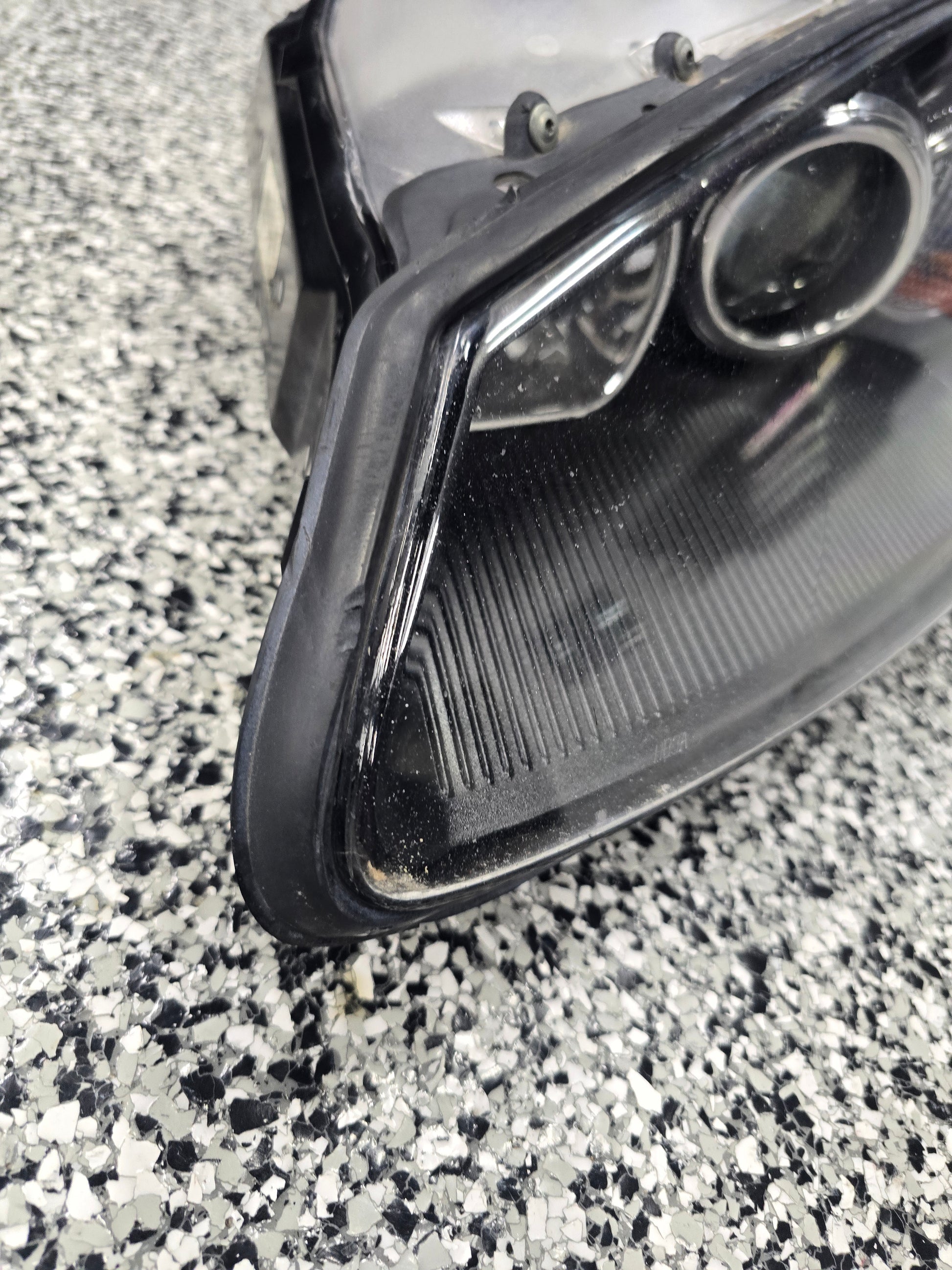 Gen 3/4 Viper Headlight Drivers Side