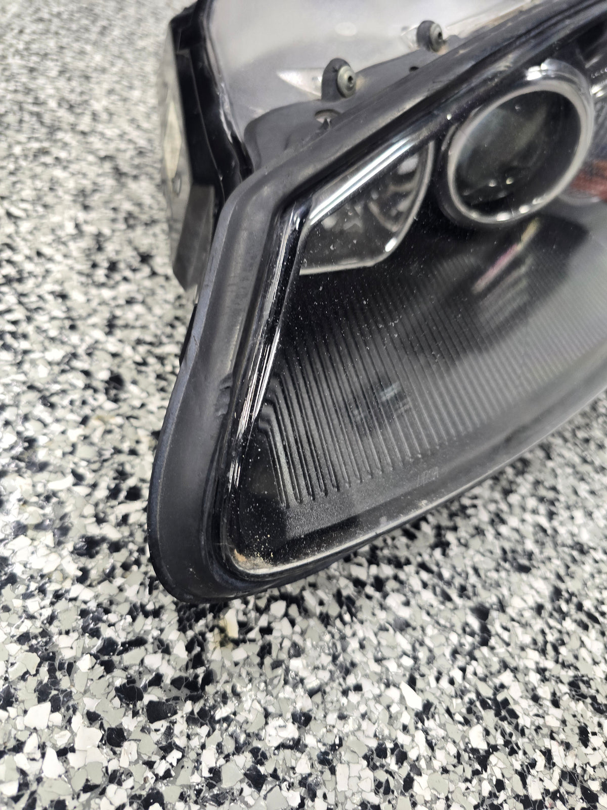 Gen 3/4 Viper Headlight Drivers Side
