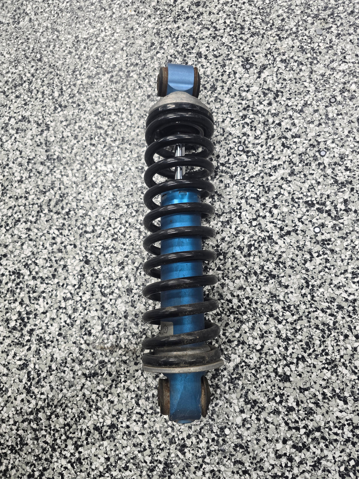 Gen 3/4 Viper Front Shock Assembly
