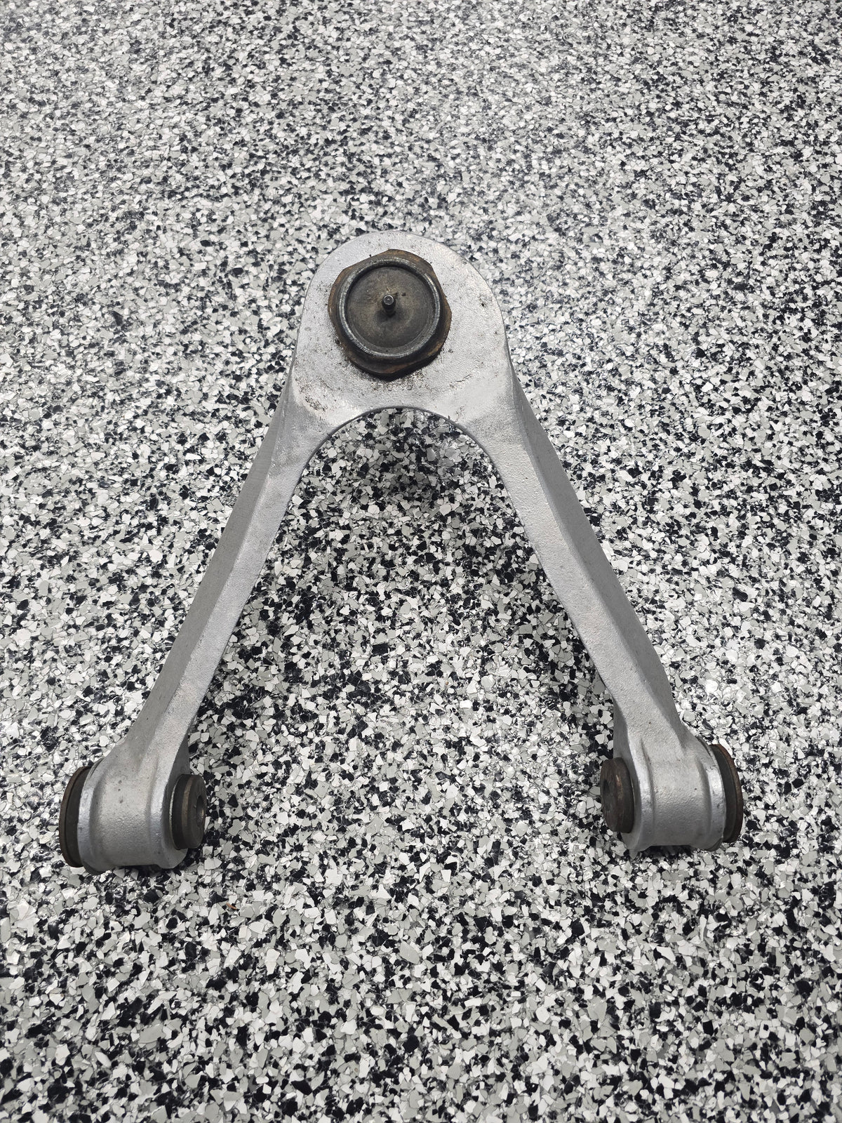 Gen 3/4/5 Viper Front Left Upper Control Arm