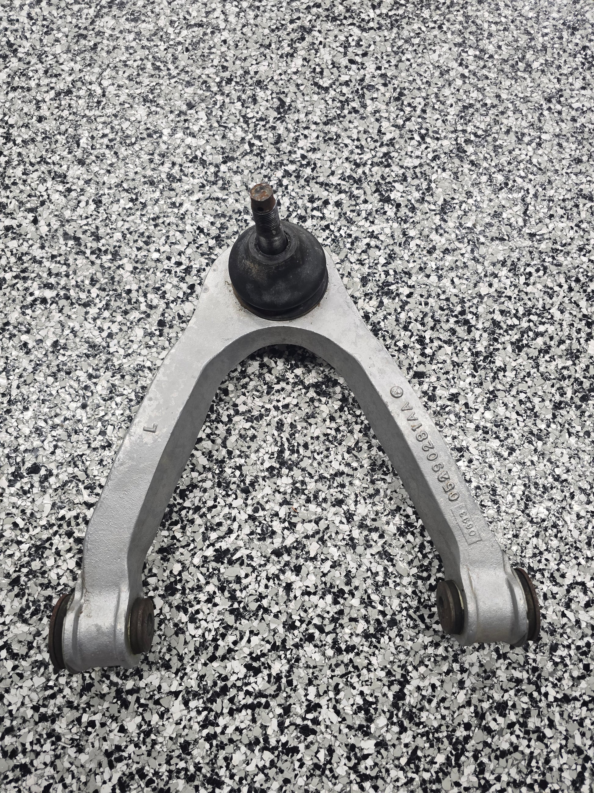 Gen 3/4/5 Viper Front Left Upper Control Arm