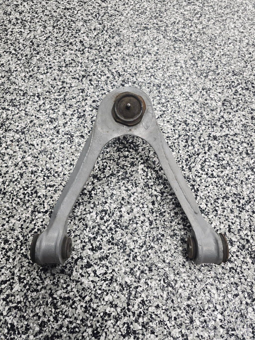 Gen 3/4/5 Viper Front Right Upper Control Arm