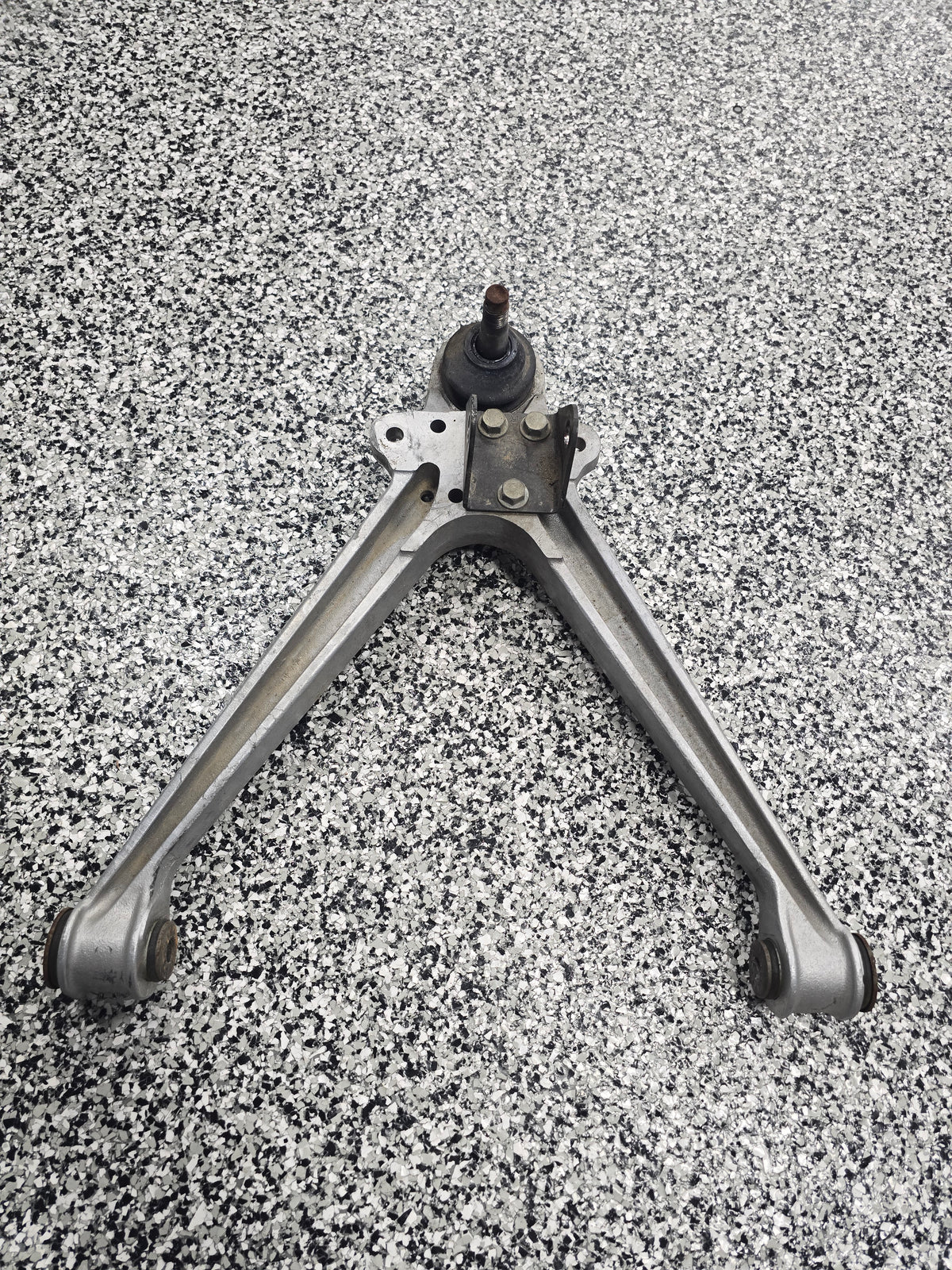 Gen 3/4 Viper Front Right Lower Control Arm