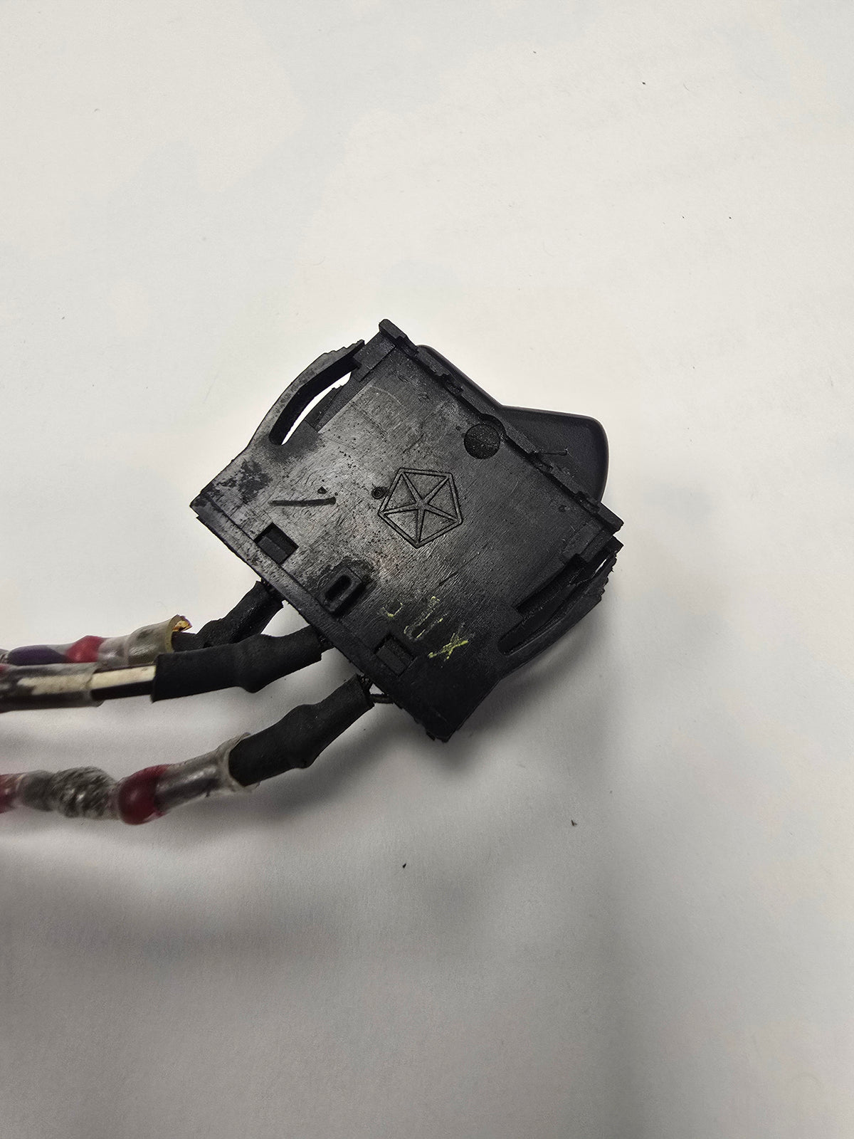 Gen 1 Viper Rear Fog Lamp Switch