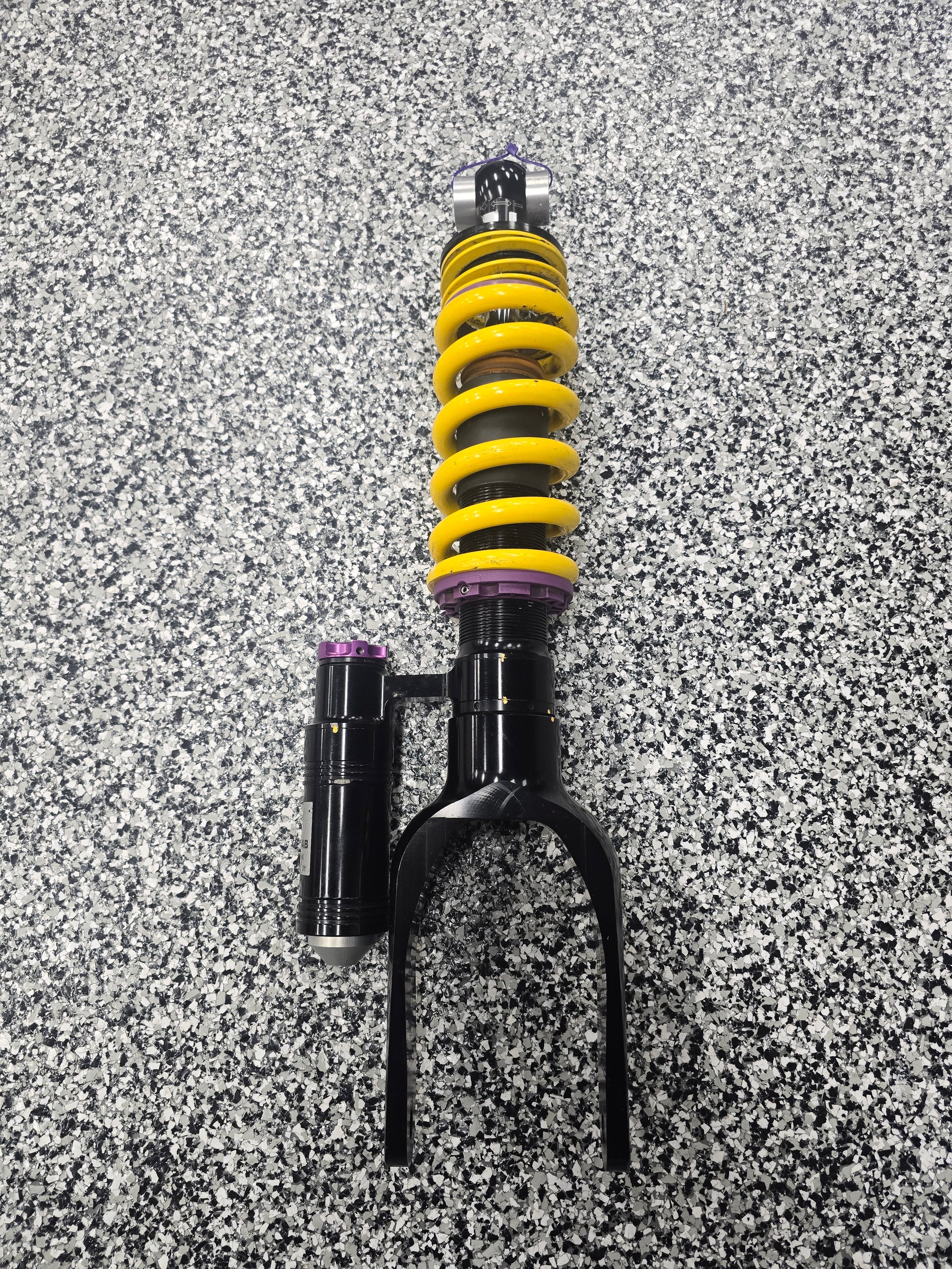 Gen 4 Viper ACR KW Right Rear Shock