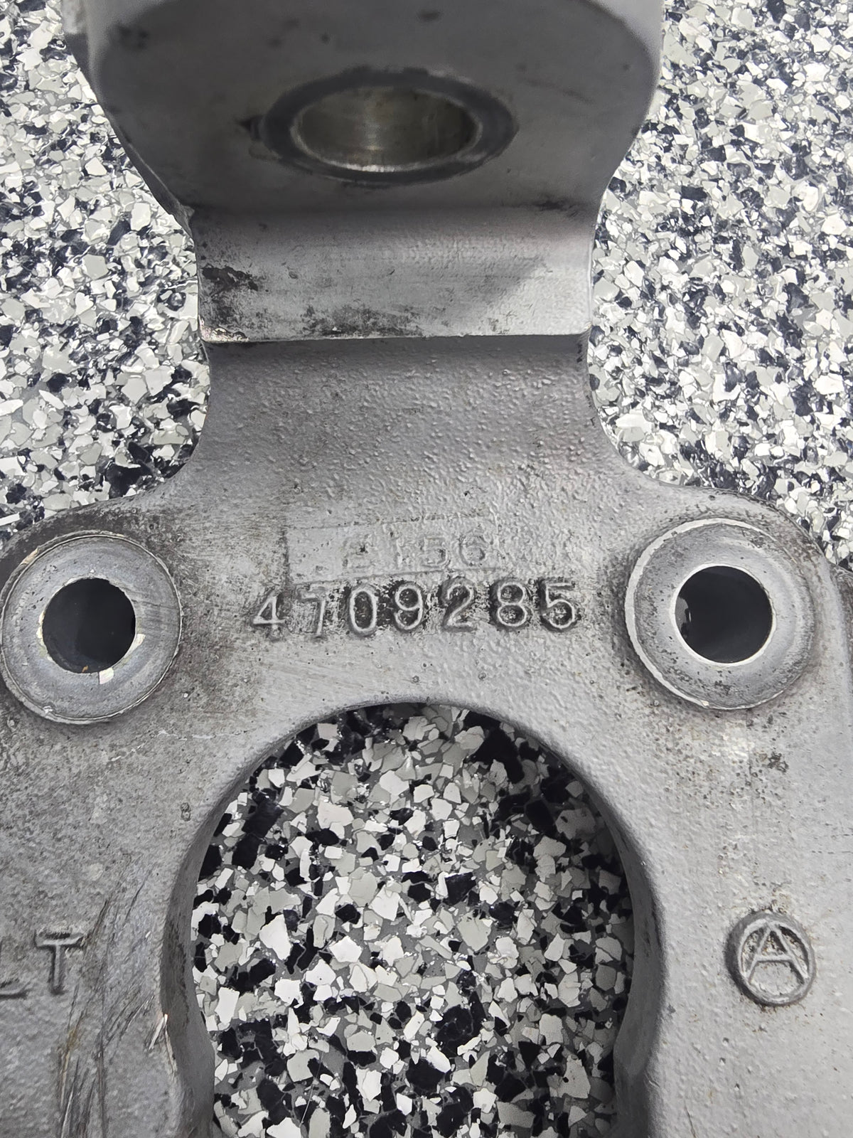Gen 2 Viper Rear Right Knuckle