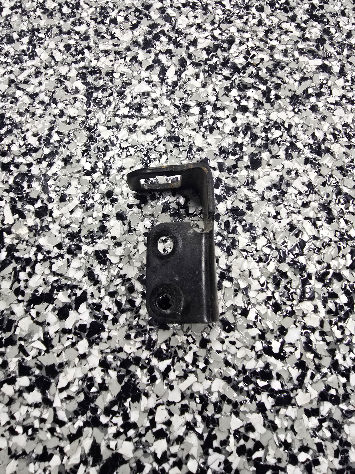 Gen 1 Throttle Cable Bracket Right