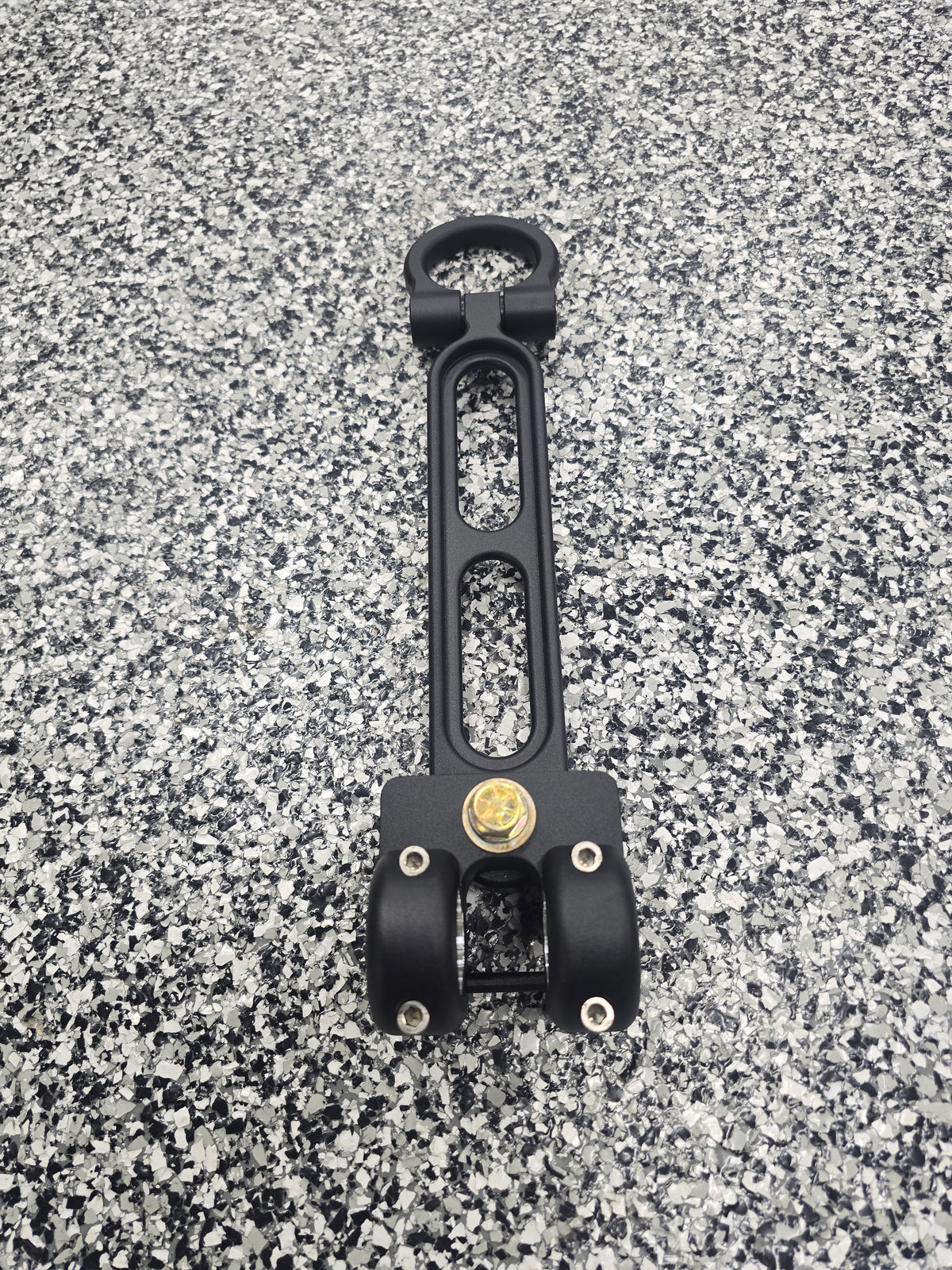 Gen 3/4 Viper Front Tow Hook