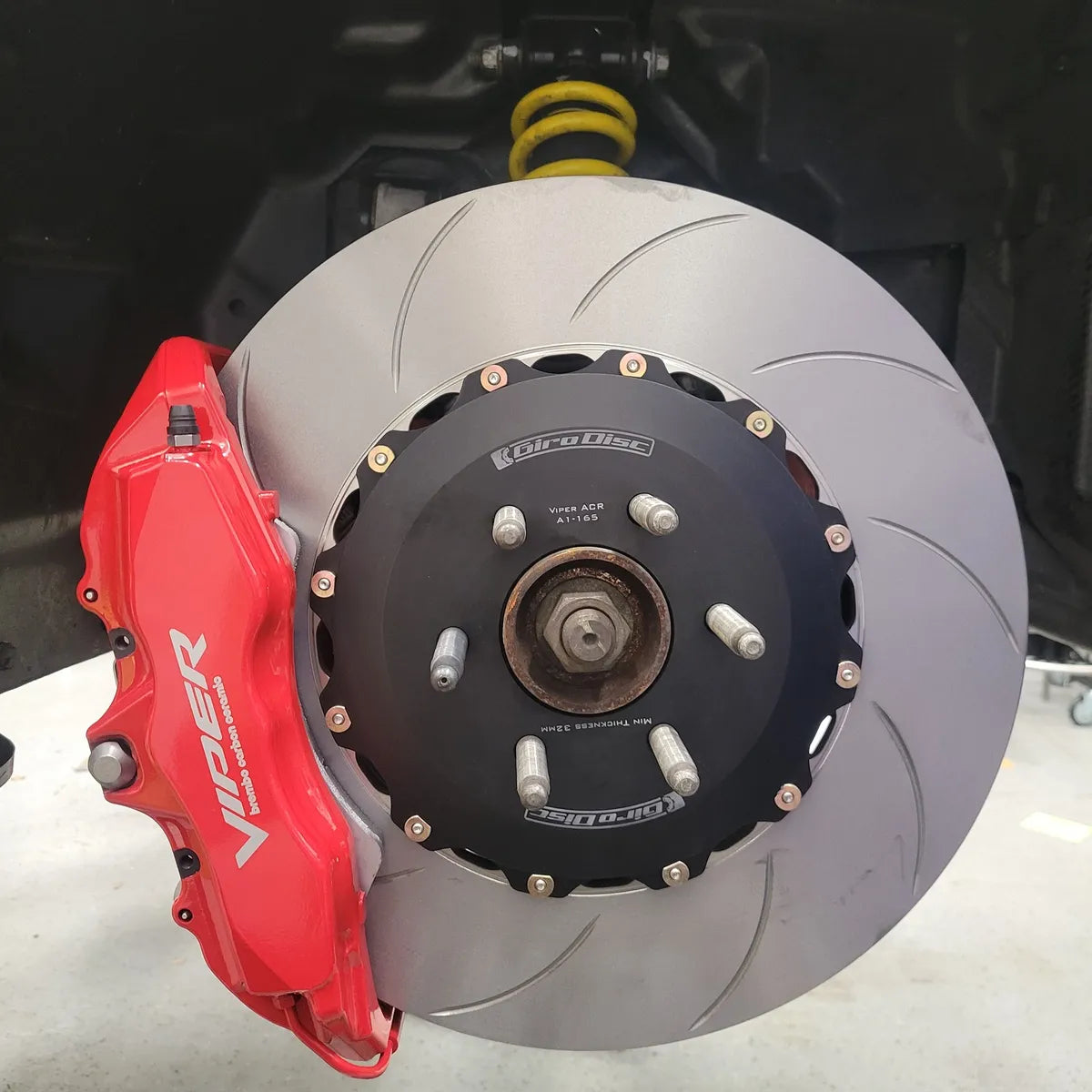 Viper 6 Piston Brembo Front BBK