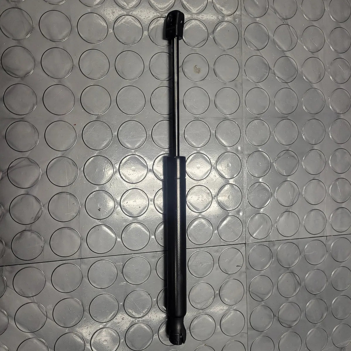 Gen 3/4 Coupe Hatch Strut Supports